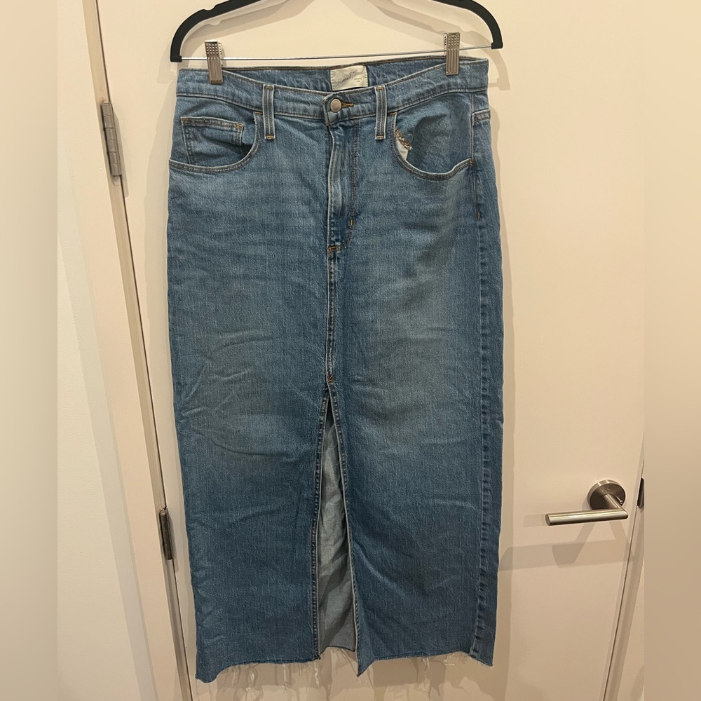 Universal Thread Women's Blue Denim Jeans